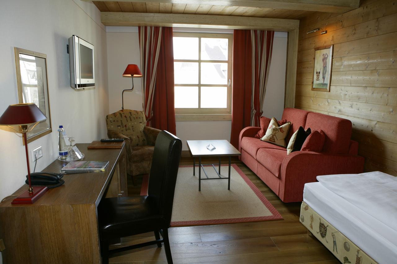 Hotel Gasthof Alte Post Holzkirchen المظهر الخارجي الصورة